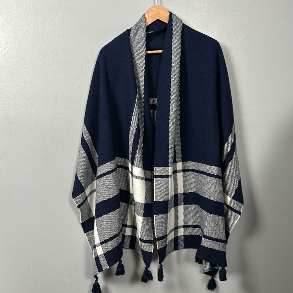 NWT J. Crew Wool Blend Navy White Plaid Large Shawl Scarf
